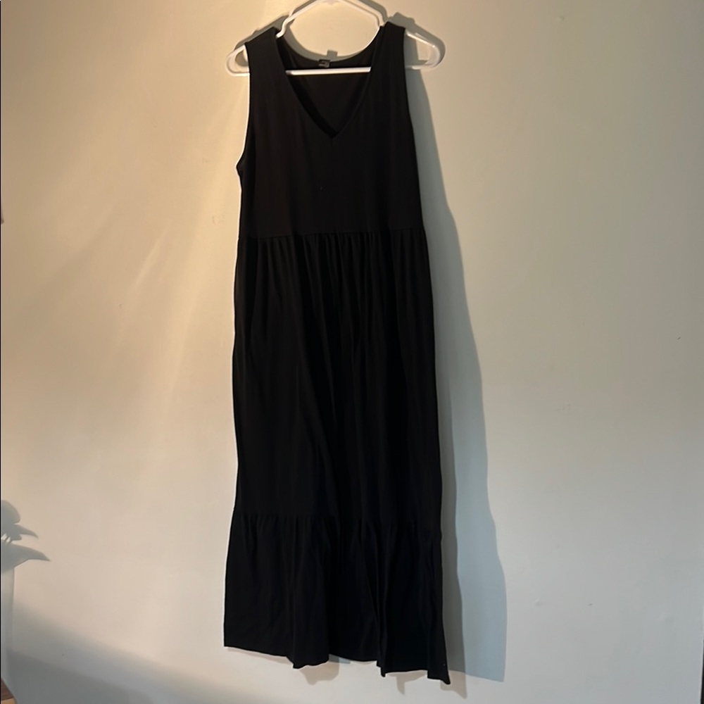 Chic Black Midi Dress Summer comfortable stretch